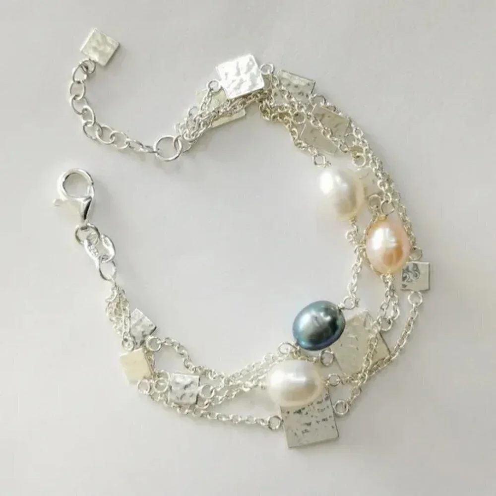 Sterling silver multi strand bracelet with Freshwater pearls 🆕